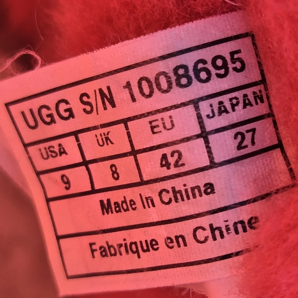Ugg Men Sz 9 Red Candy Cane Trim Sherpa Bootie